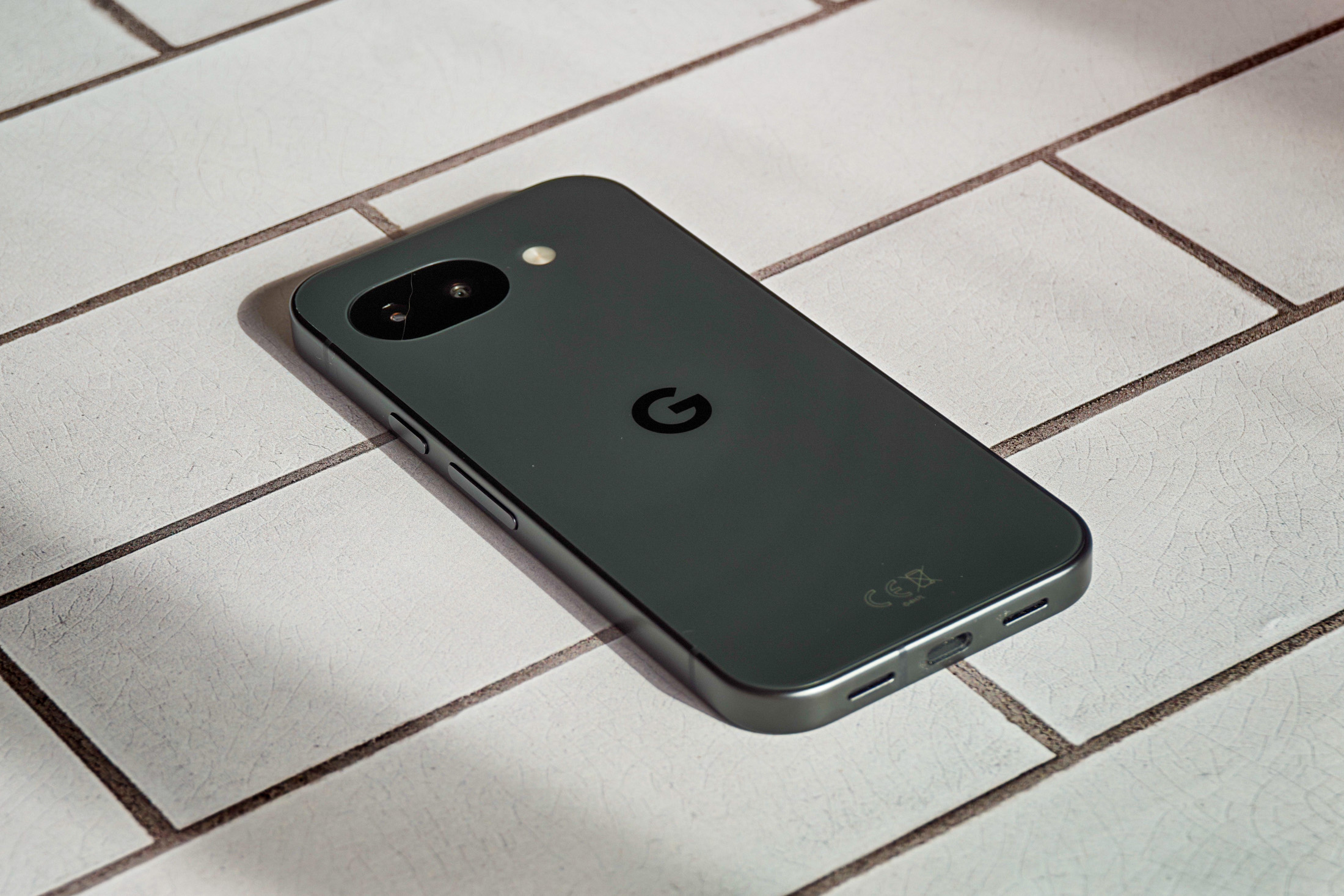 【レビュー】Google Pixel 10A、実質「9Aの再販」——買うなら9Aで十分