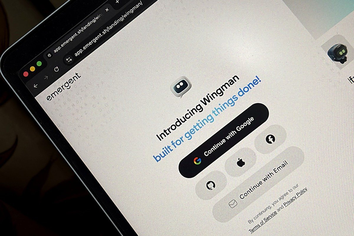インドのAIスタートアップEmergent、WhatsApp・TelegramでタスクをこなすAIエージェント「Wingman」を発表